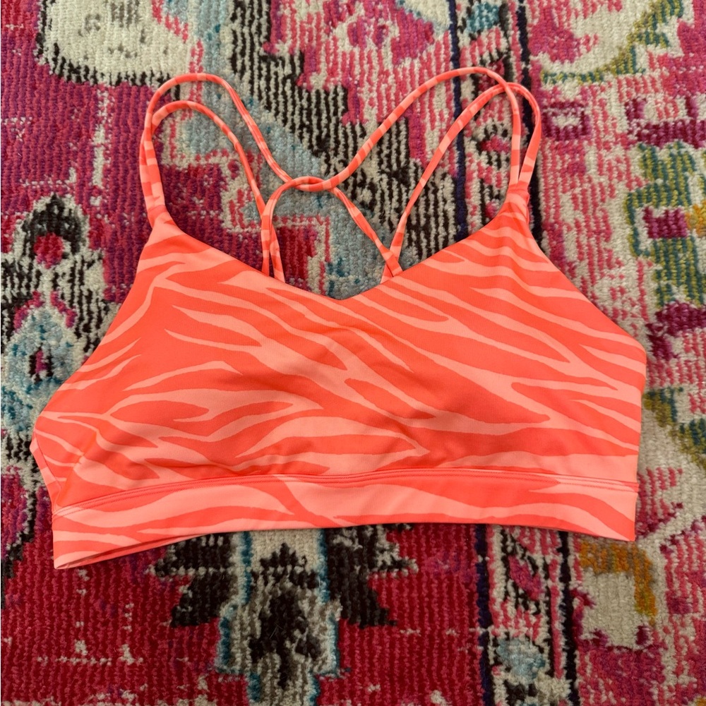 sports bra